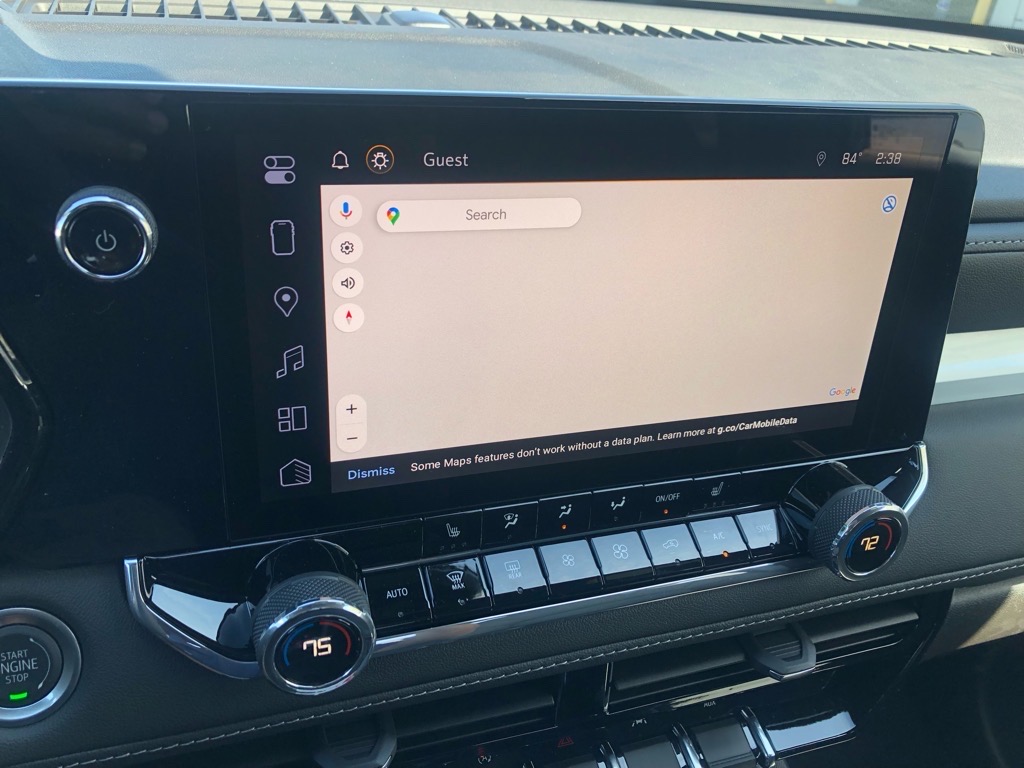 Vehicle image 14 of 21