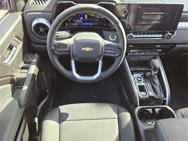 Vehicle image 9 of 15