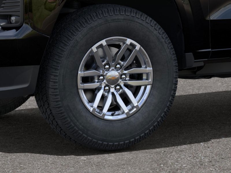 Vehicle image 9 of 24