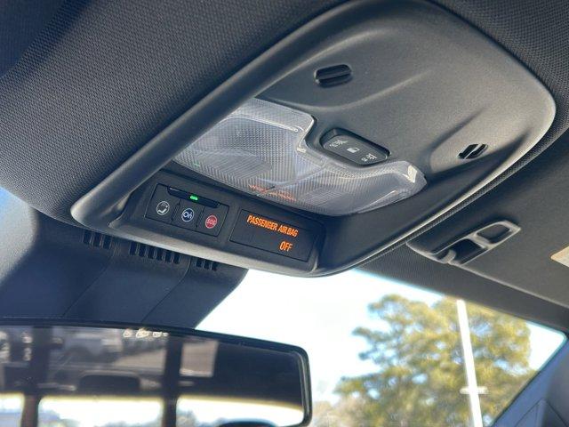 Vehicle image 29 of 35