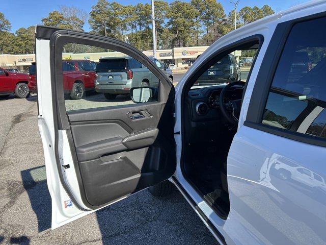 Vehicle image 18 of 35