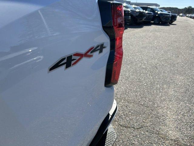 Vehicle image 15 of 35