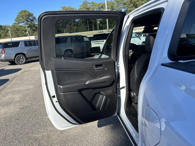 Vehicle image 28 of 31
