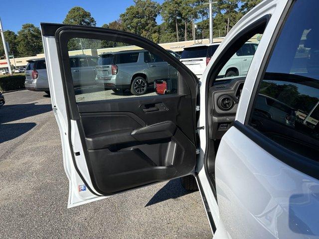 Vehicle image 16 of 31