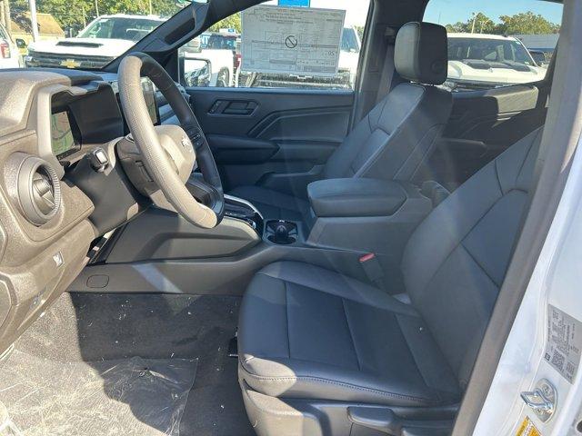 Vehicle image 18 of 31
