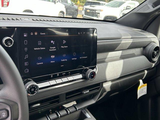 Vehicle image 22 of 32