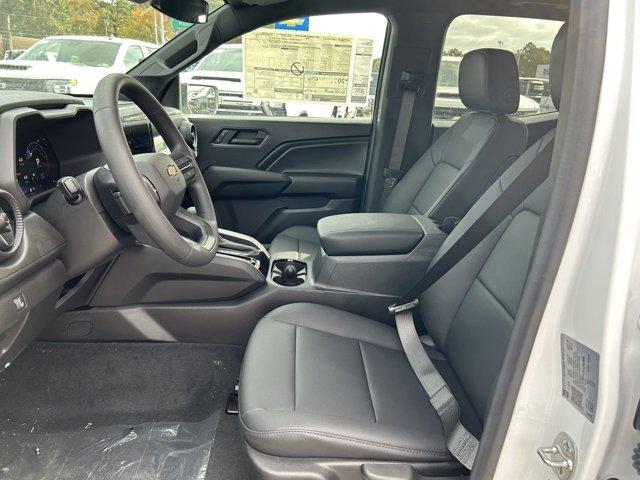 Vehicle image 19 of 32