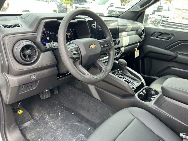 Vehicle image 20 of 32