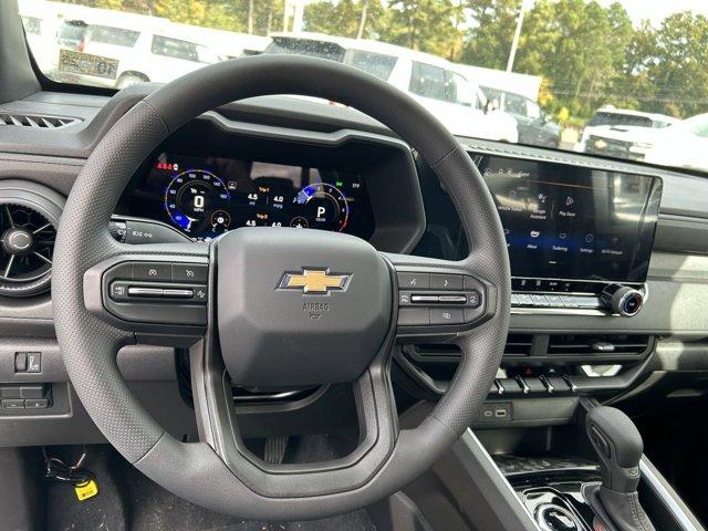 Vehicle image 21 of 32
