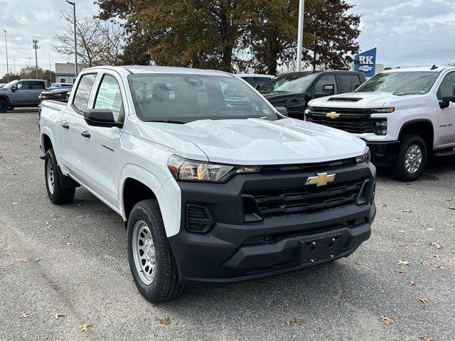 Vehicle image 8 of 32
