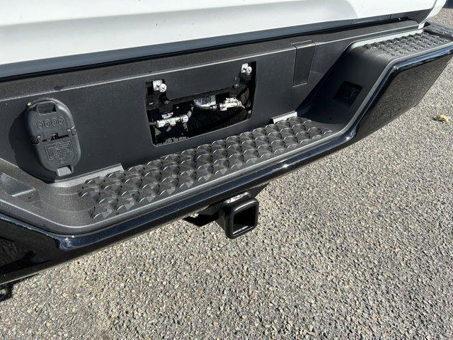 Vehicle image 15 of 16