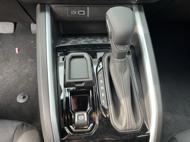 Vehicle image 28 of 37