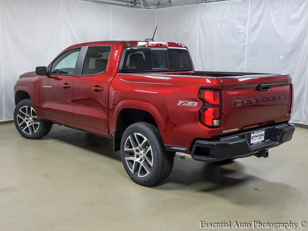 2024 Chevrolet Colorado Z71 Image 5 of 21