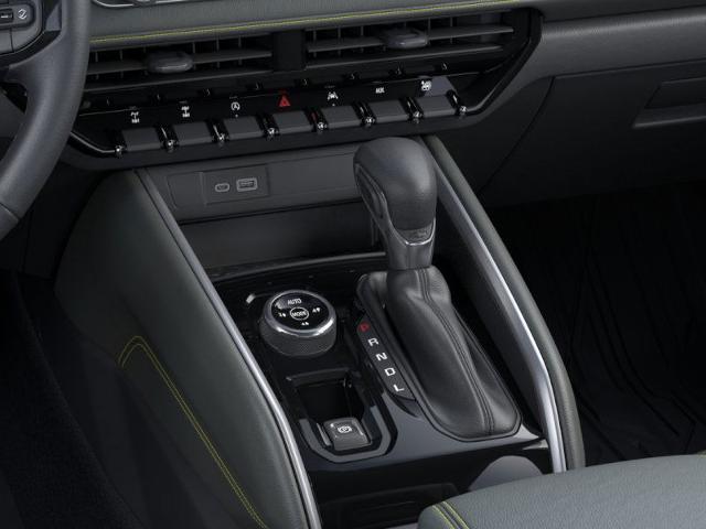 Vehicle image 23 of 24