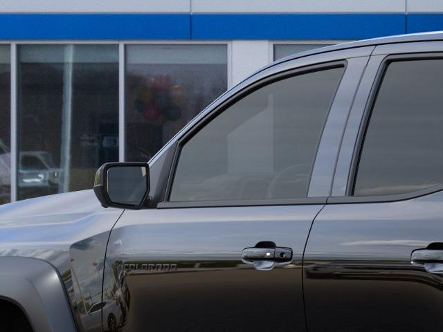 Vehicle image 12 of 24