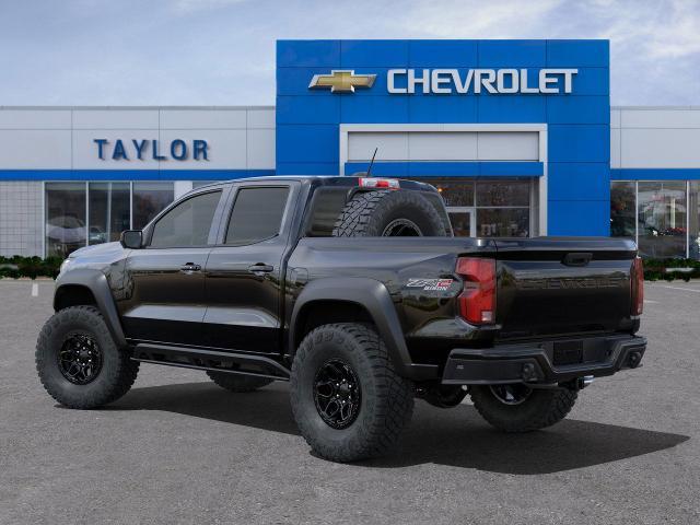 Vehicle image 8 of 24