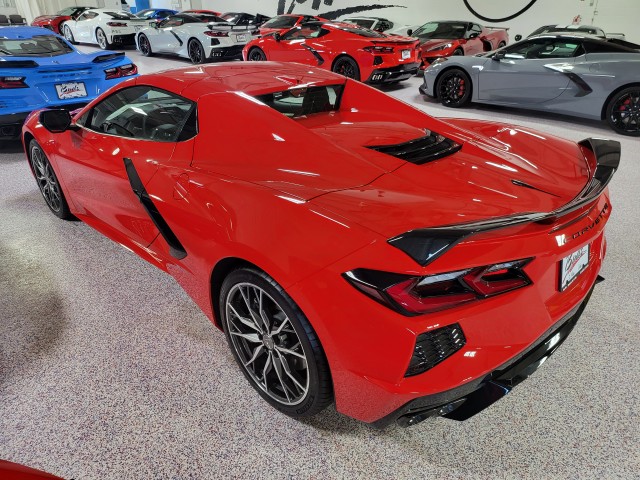2024 Chevrolet Corvette 3LT Image 8 of 34