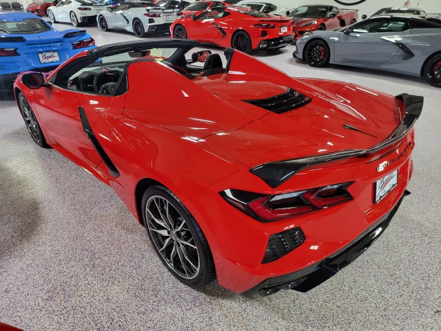 2024 Chevrolet Corvette 3LT Image 7 of 34