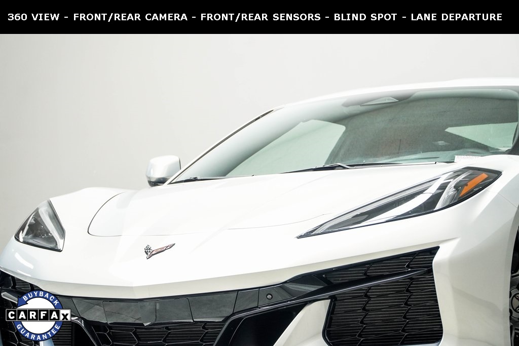 Vehicle image 11 of 40