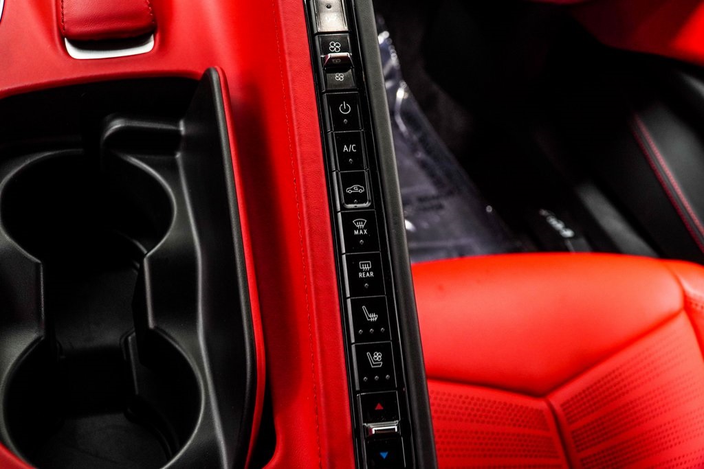 Vehicle image 20 of 40