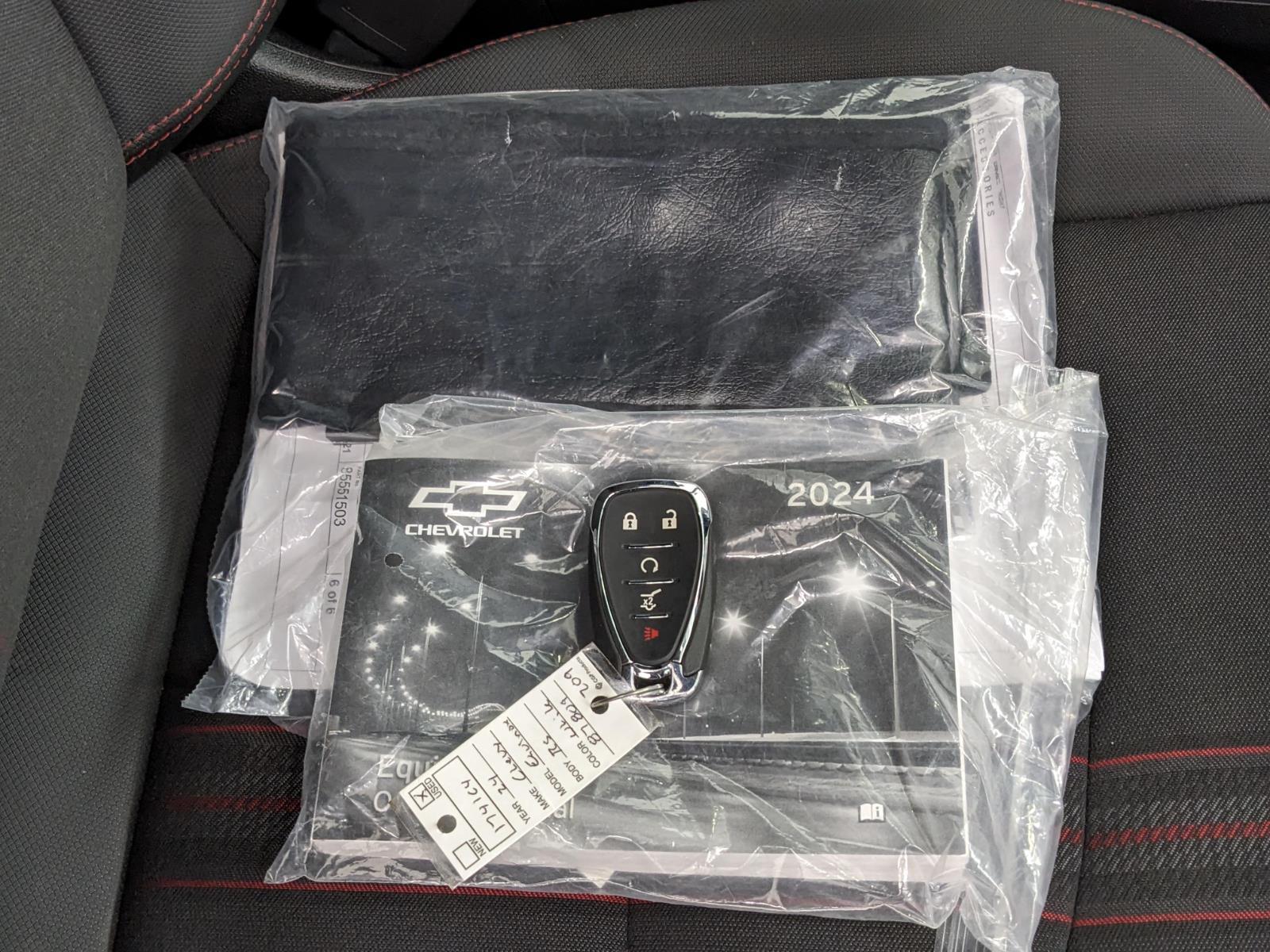 Vehicle image 25 of 30