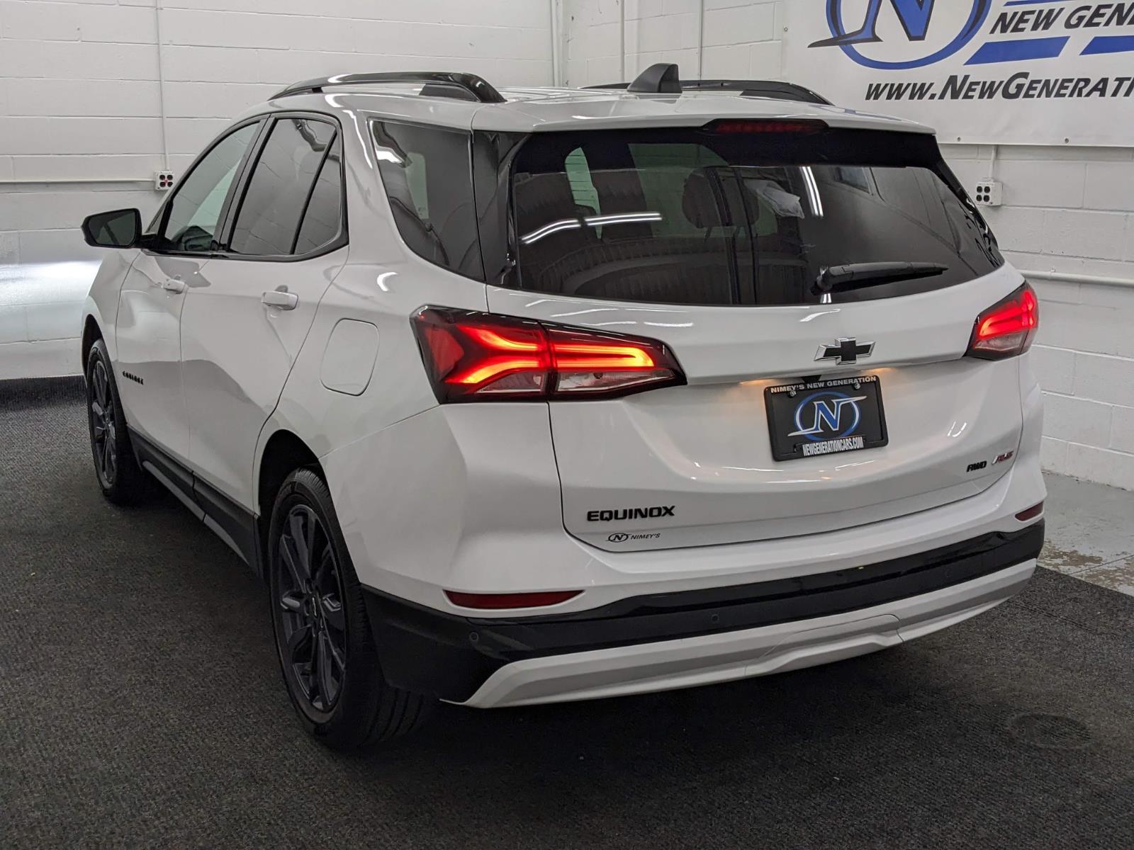 Vehicle image 5 of 30