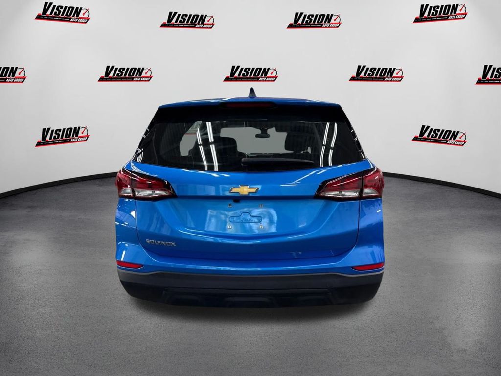 2024 Chevrolet Equinox LS Image 6 of 38