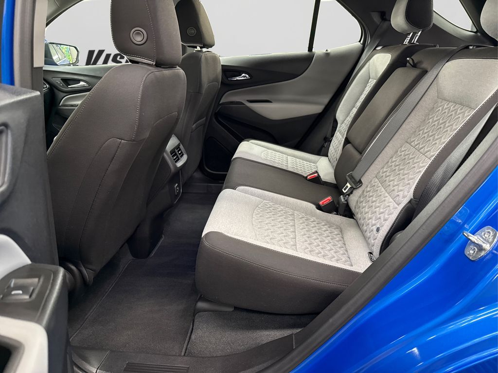 2024 Chevrolet Equinox LS Image 12 of 38