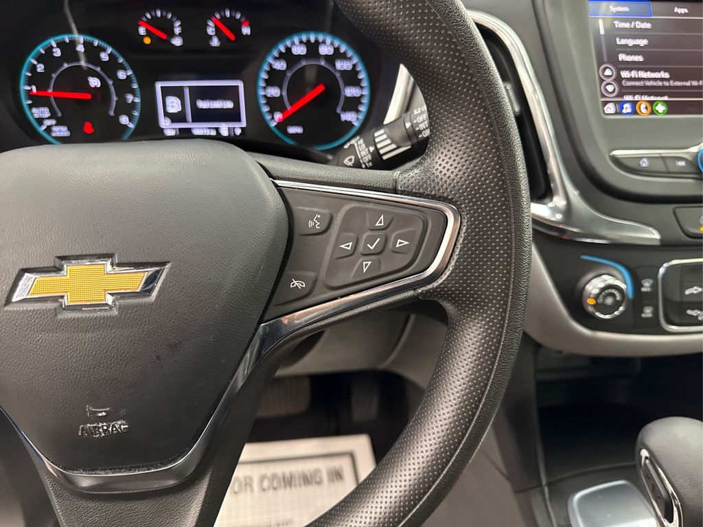 2024 Chevrolet Equinox LS Image 18 of 38