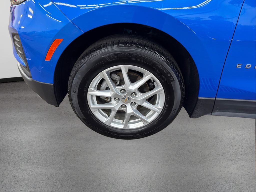 2024 Chevrolet Equinox LS Image 10 of 38