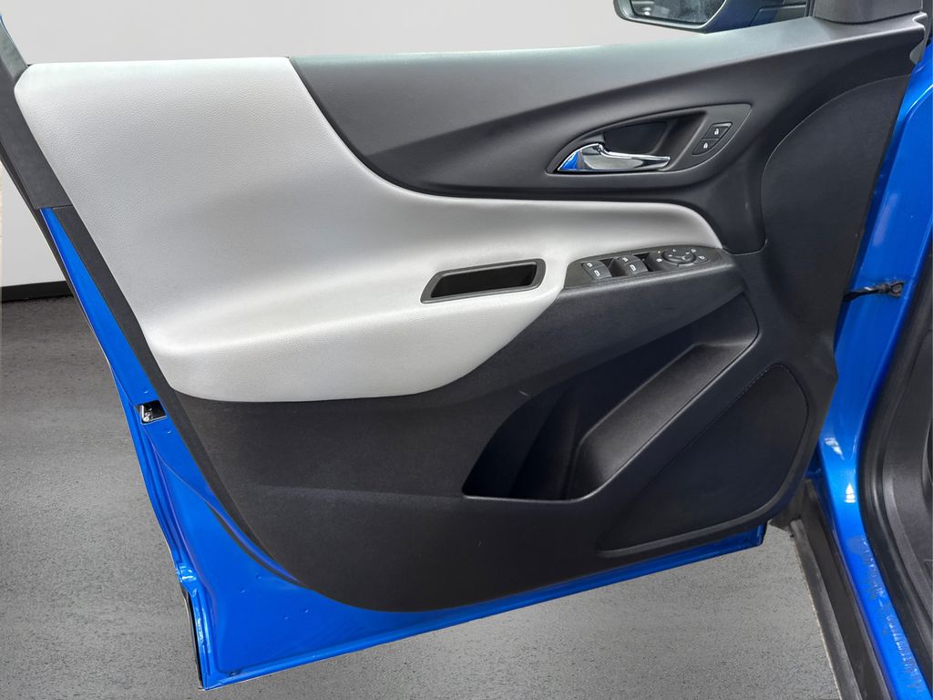 2024 Chevrolet Equinox LS Image 24 of 38