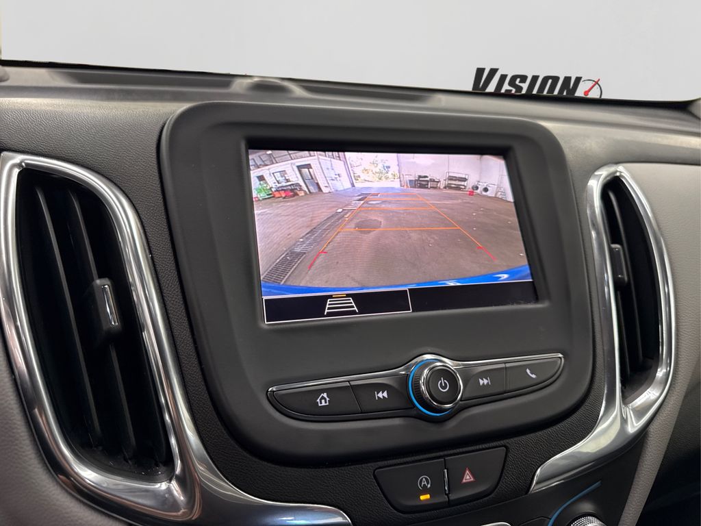 2024 Chevrolet Equinox LS Image 21 of 38