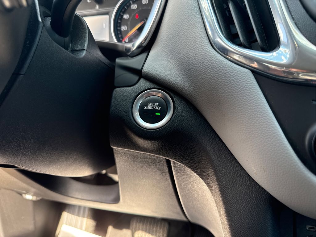 2024 Chevrolet Equinox LS Image 35 of 38