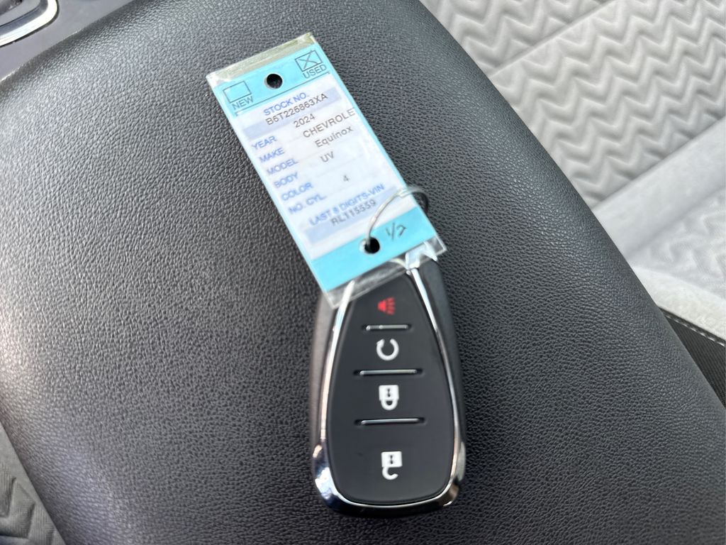 2024 Chevrolet Equinox LS Image 28 of 38