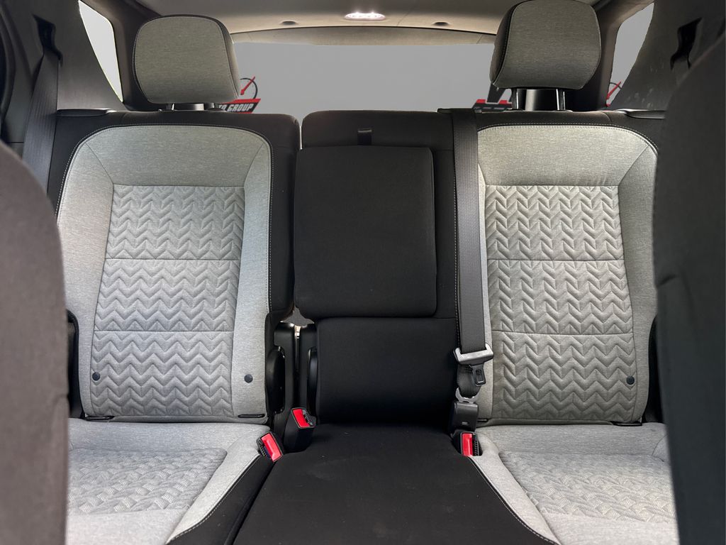 2024 Chevrolet Equinox LS Image 12 of 38