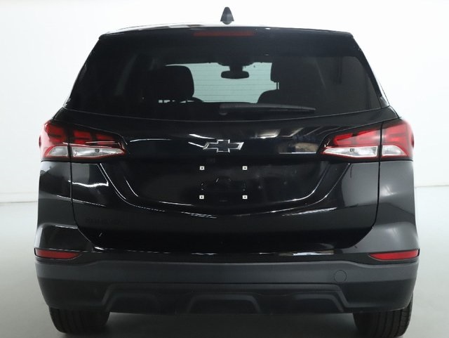 2024 Chevrolet Equinox LS Image 9 of 46