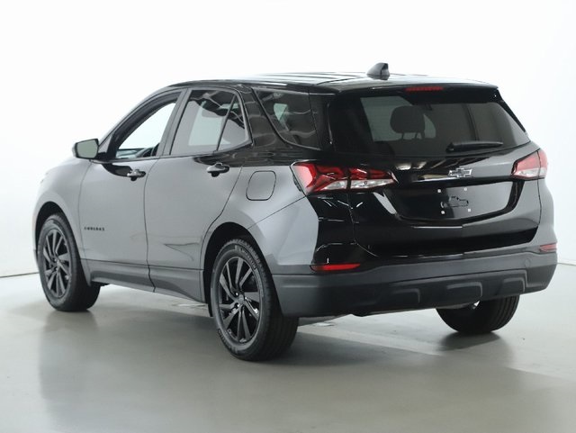 2024 Chevrolet Equinox LS Image 12 of 46