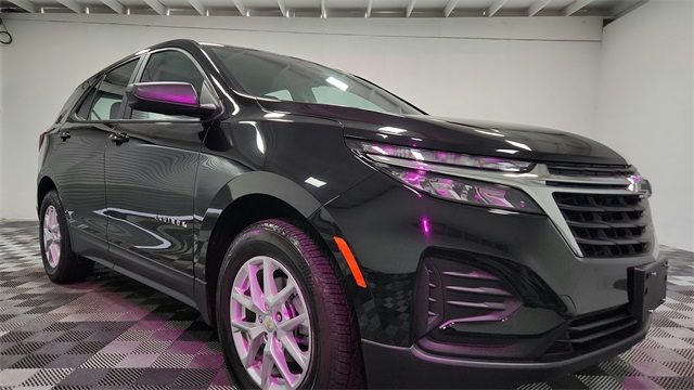 Vehicle image 3 of 26