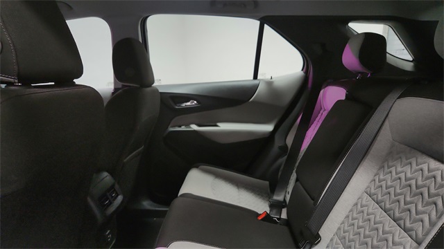 Vehicle image 20 of 26