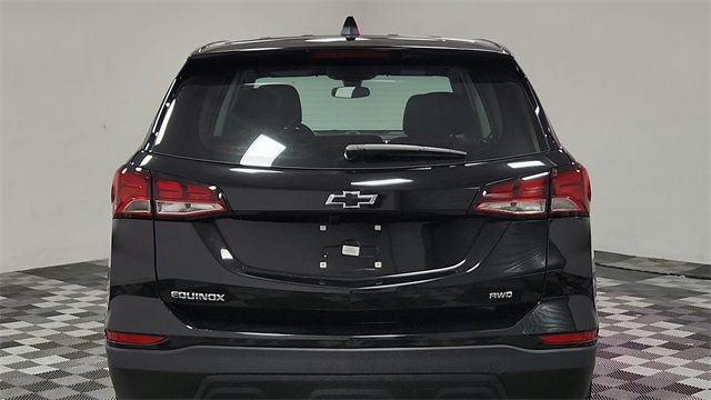 Vehicle image 8 of 26