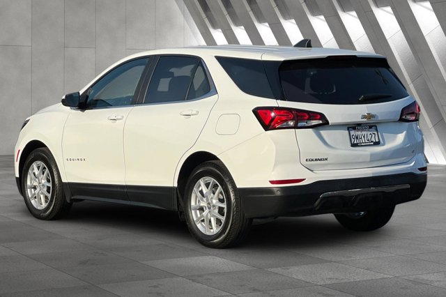 2024 Chevrolet Equinox LT Image 8 of 29
