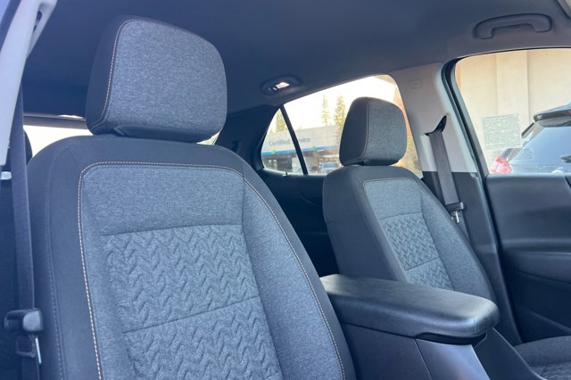 2024 Chevrolet Equinox LT Image 12 of 29