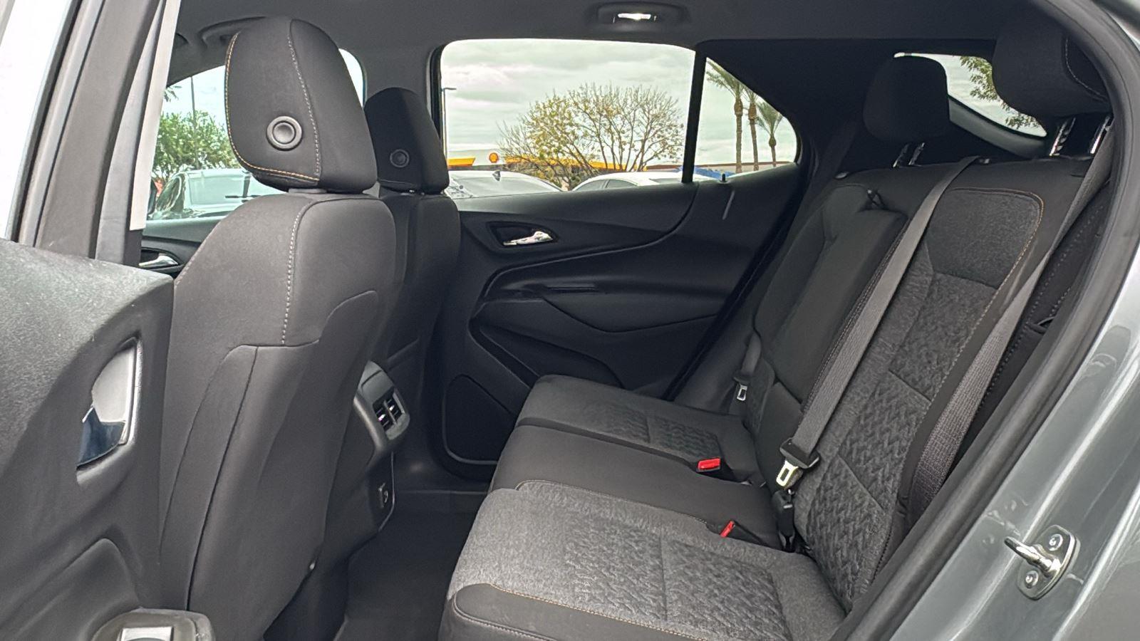 2024 Chevrolet Equinox LT Image 9 of 27