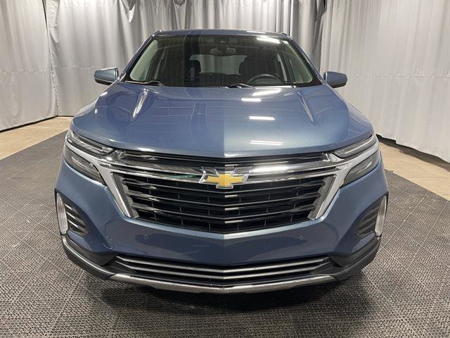 2024 Chevrolet Equinox LT Image 2 of 35