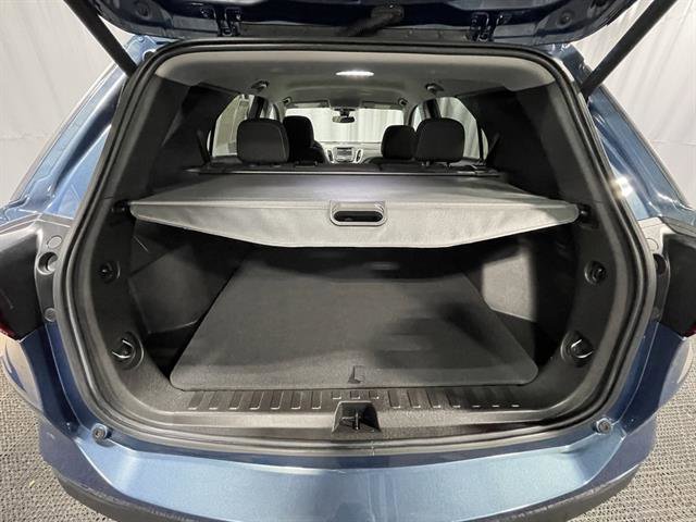 2024 Chevrolet Equinox LT Image 12 of 35