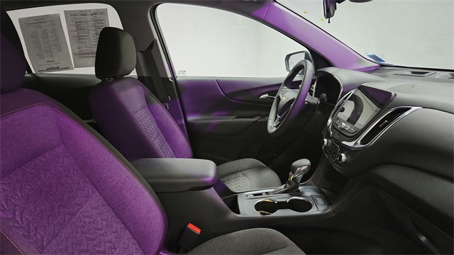 Vehicle image 23 of 26