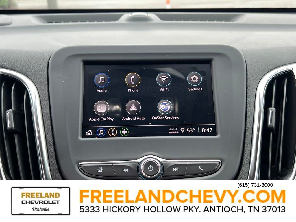 Vehicle image 20 of 24
