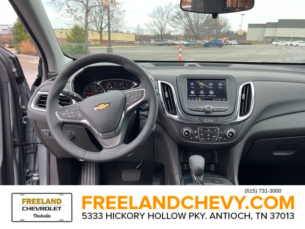 Vehicle image 23 of 24