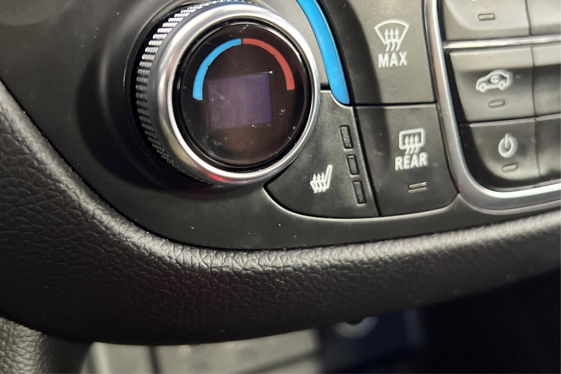 2024 Chevrolet Equinox LT Image 18 of 26