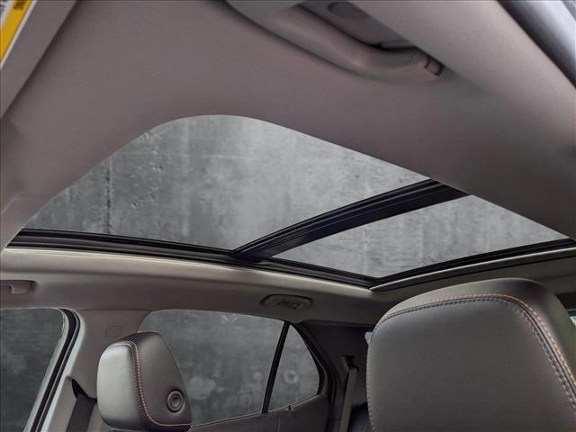 Vehicle image 19 of 23